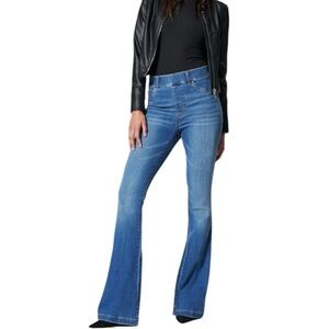 Spanx EveryWear Flare Jeans 20456Q Women’s Pull-On Stretch Denim Blue XS – NWT
